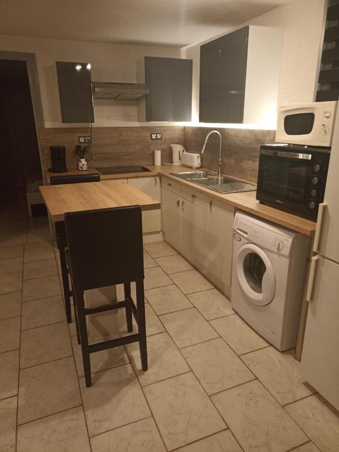 אמלי-לה-באינס-פללדה Appartement Calme De 48M2 מראה חיצוני תמונה