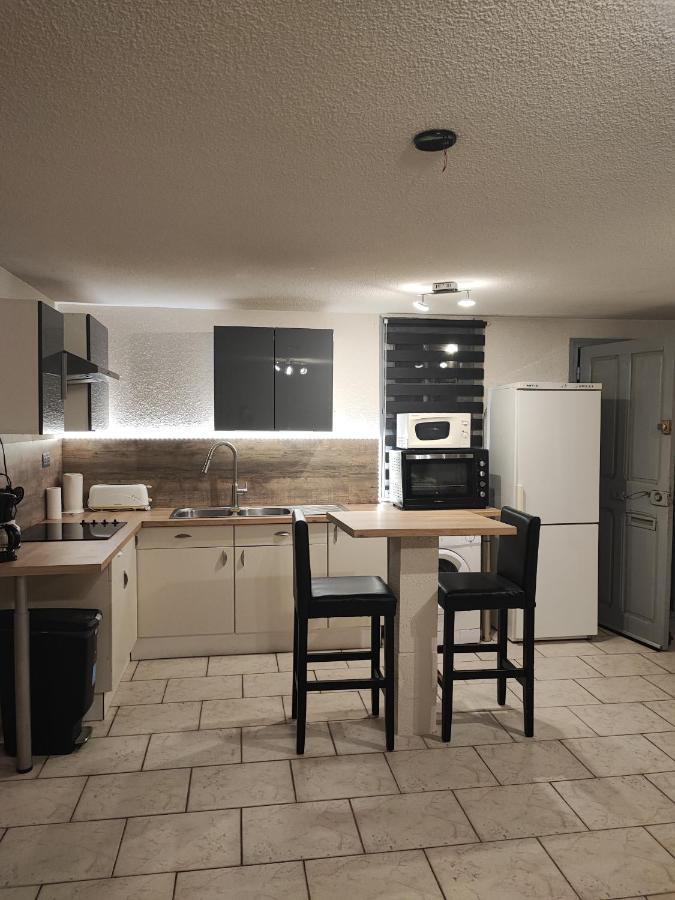 אמלי-לה-באינס-פללדה Appartement Calme De 48M2 מראה חיצוני תמונה